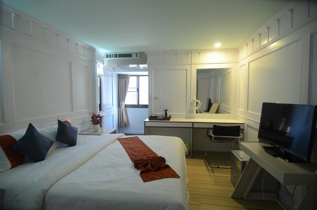 Centro Cnx Hotel Chiang Mai Buitenkant foto