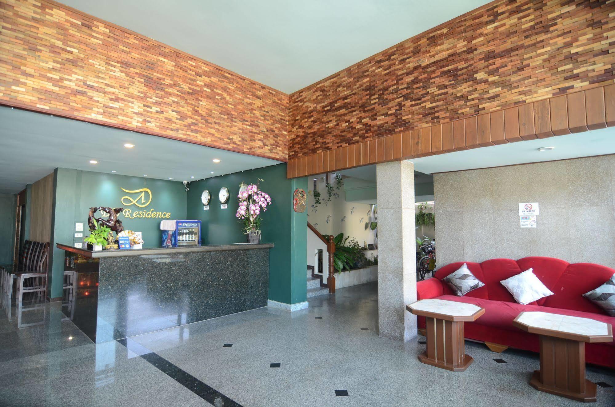 Centro Cnx Hotel Chiang Mai Buitenkant foto