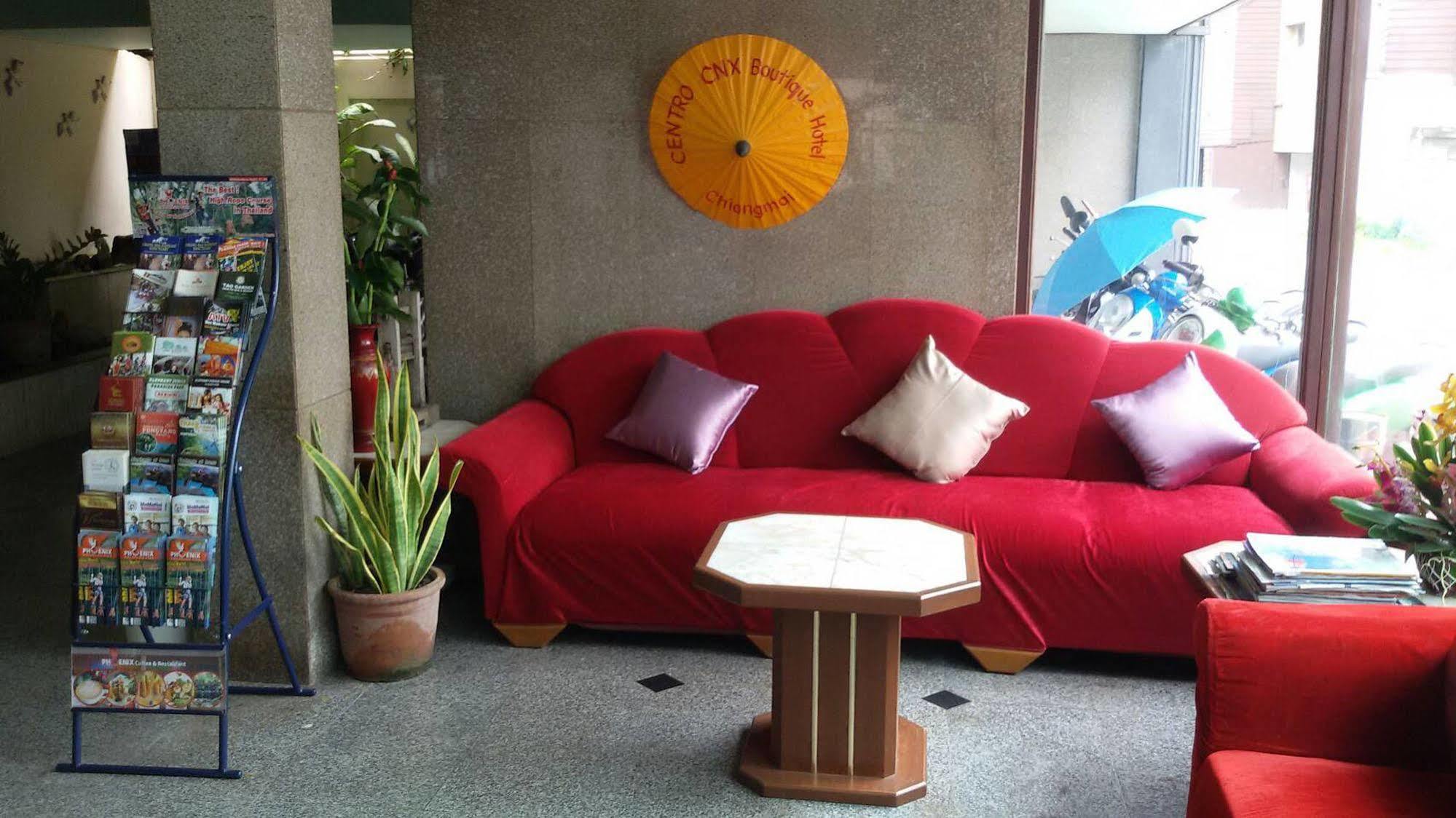 Centro Cnx Hotel Chiang Mai Buitenkant foto