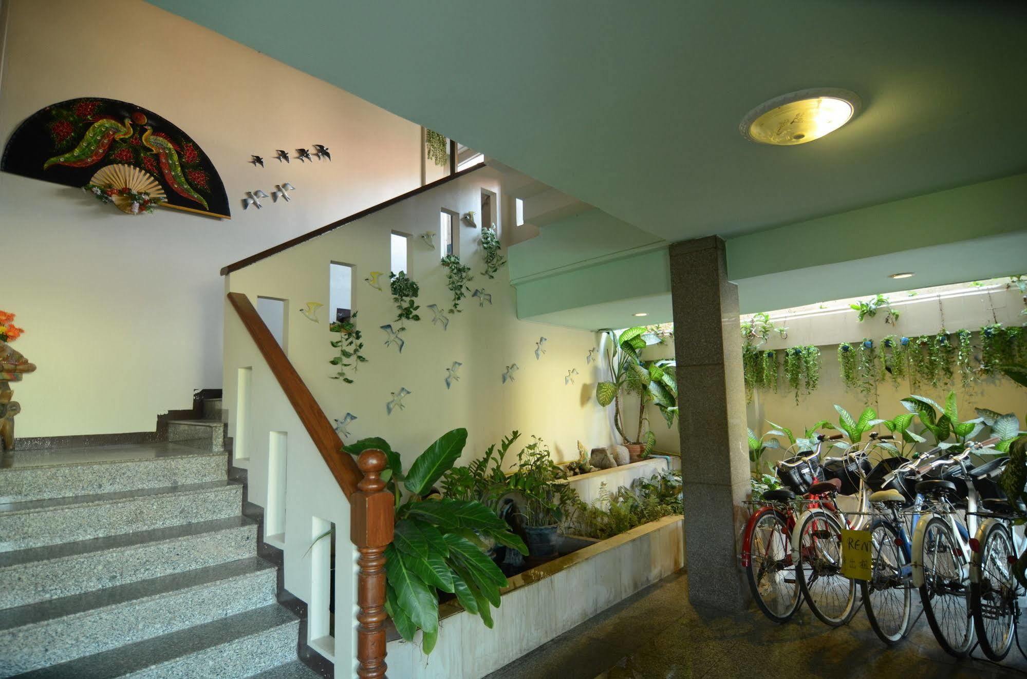 Centro Cnx Hotel Chiang Mai Buitenkant foto